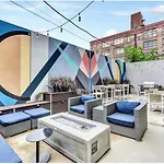Stylish Studio W/Patio By Italian Market