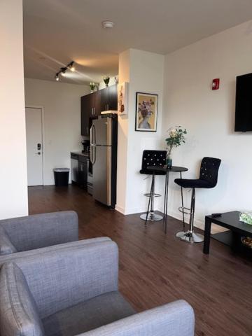 Apartment Stylish W/patio By Italian Market